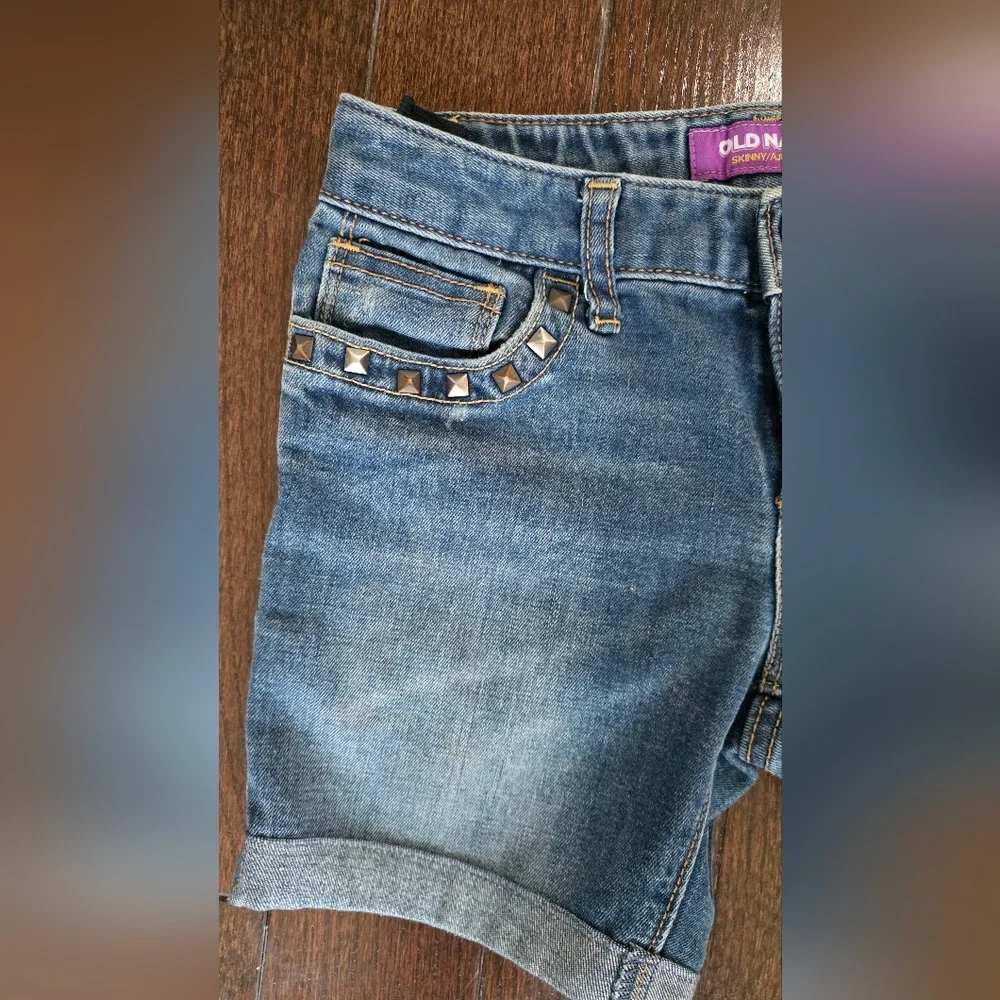 Old Navy Studded Denim Shorts Girls Size 8 Cuffed Blue Jean Shorts